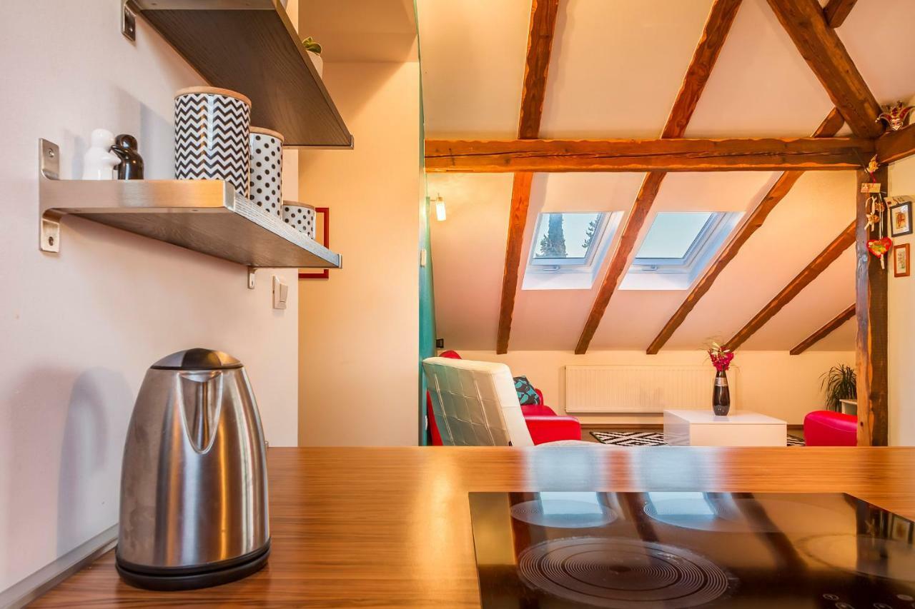 Apartment Lena Rijeka Bagian luar foto